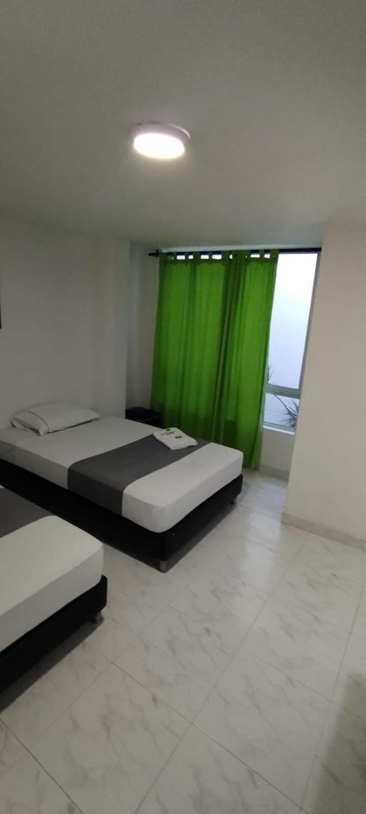 Hotel Paradise Lleras ميديلين المظهر الخارجي الصورة