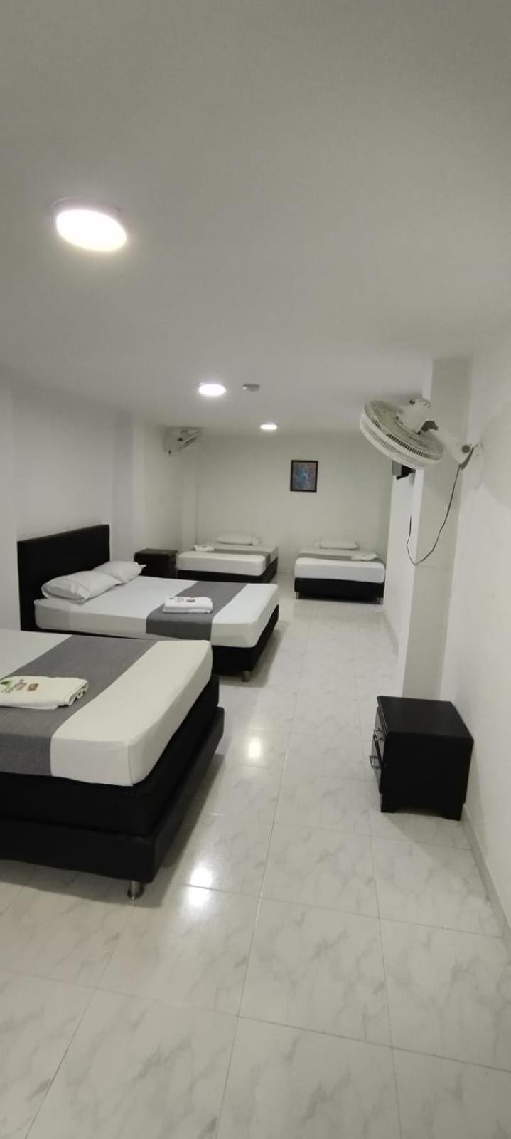 Hotel Paradise Lleras ميديلين المظهر الخارجي الصورة