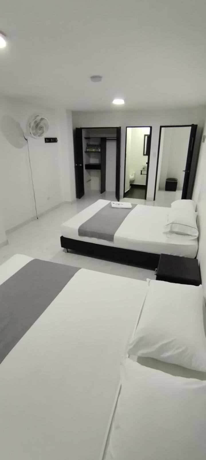 Hotel Paradise Lleras ميديلين المظهر الخارجي الصورة