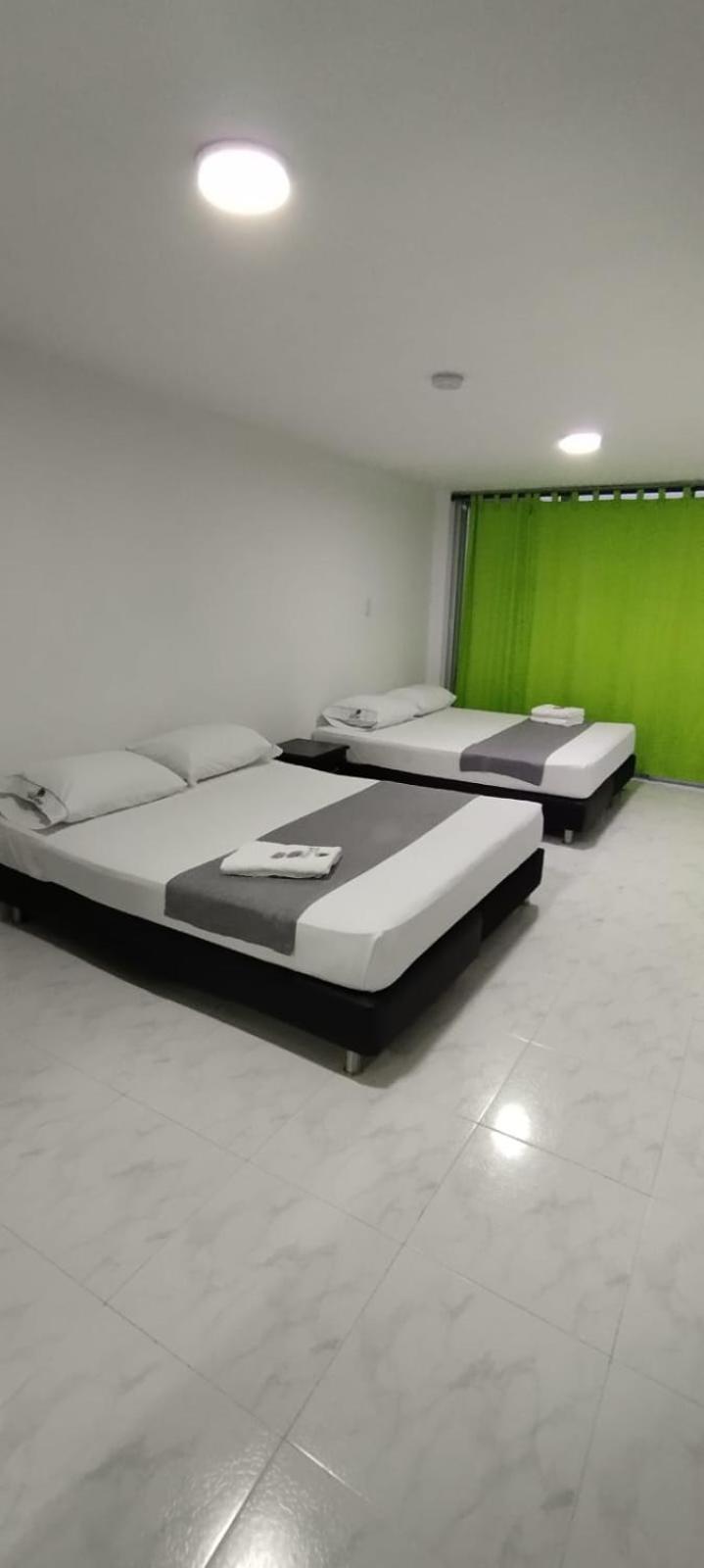Hotel Paradise Lleras ميديلين المظهر الخارجي الصورة