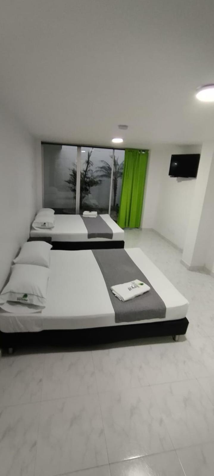 Hotel Paradise Lleras ميديلين المظهر الخارجي الصورة