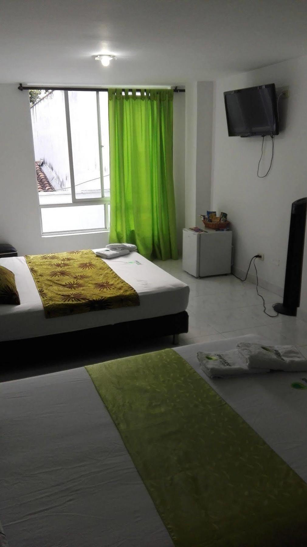 Hotel Paradise Lleras ميديلين المظهر الخارجي الصورة